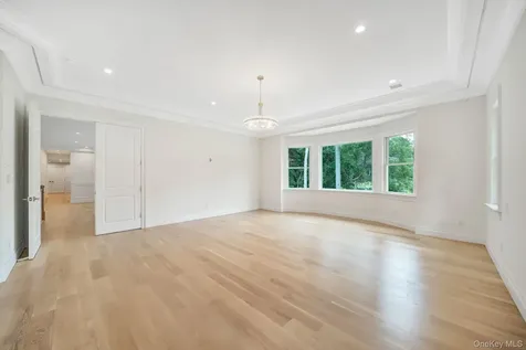 730 Remsens Lane Muttontown NY 11771