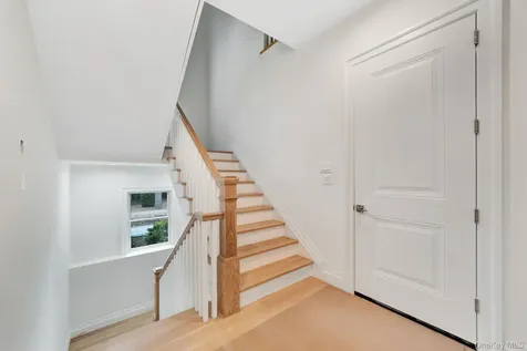 730 Remsens Lane Muttontown NY 11771