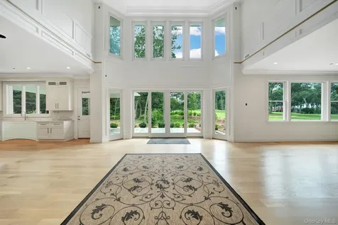 730 Remsens Lane Muttontown NY 11771