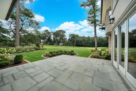 730 Remsens Lane Muttontown NY 11771