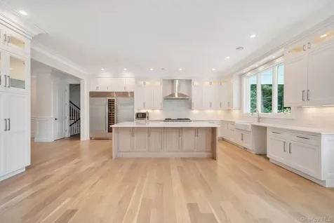 730 Remsens Lane Muttontown NY 11771