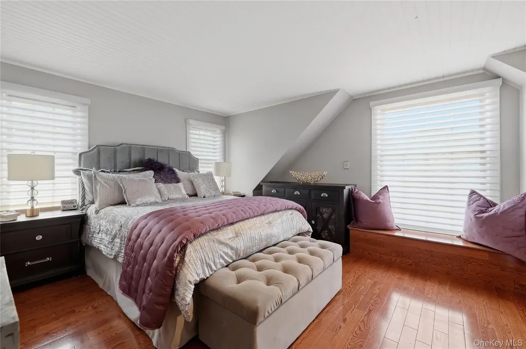 109 Doncaster Road Malverne NY 11565