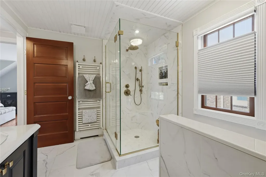 109 Doncaster Road Malverne NY 11565