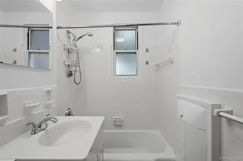 309 Palmer Terrace Mamaroneck NY 10543