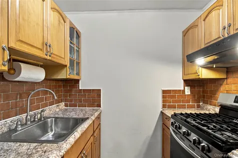 77 Carpenter Avenue Mount Kisco NY 10549