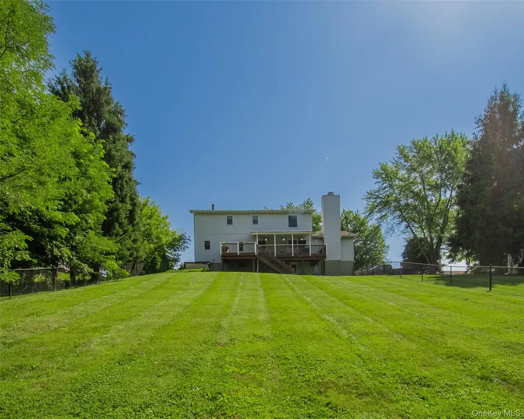 54 Clearview Circle Hopewell Junction NY 12533