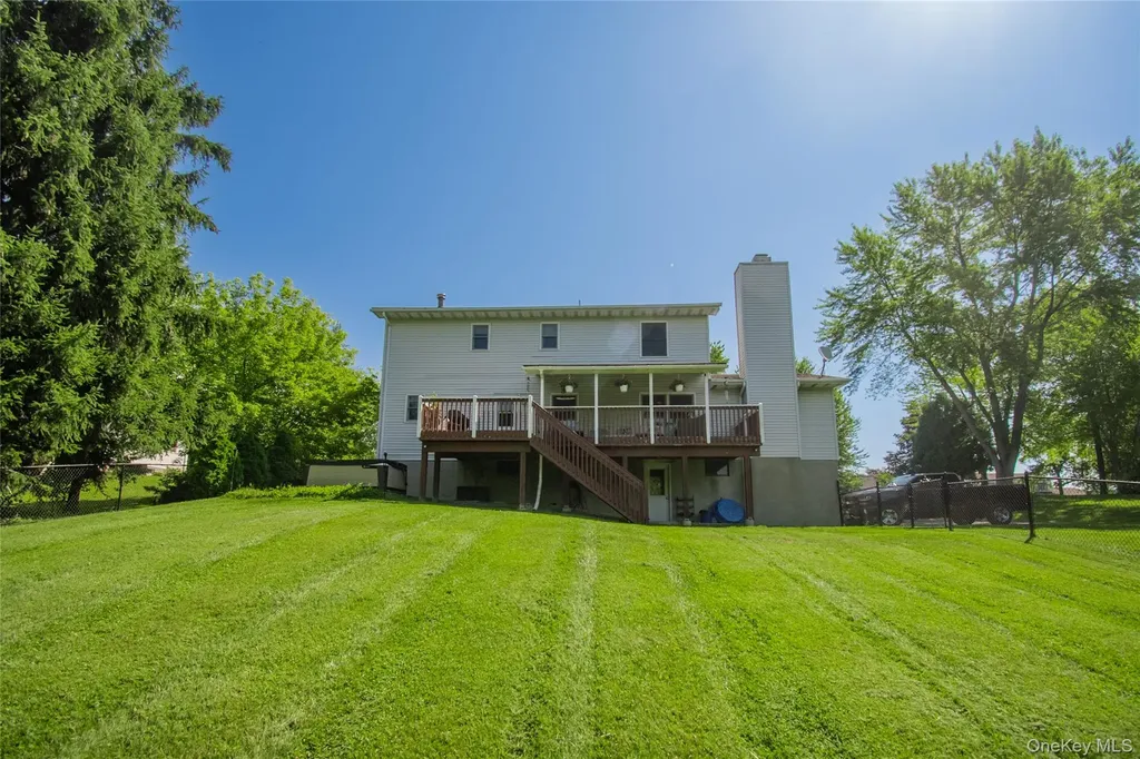 54 Clearview Circle Hopewell Junction NY 12533