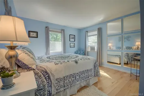 54 Clearview Circle Hopewell Junction NY 12533