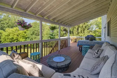 54 Clearview Circle Hopewell Junction NY 12533