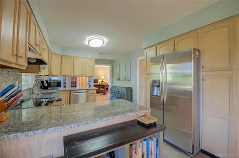 54 Clearview Circle Hopewell Junction NY 12533