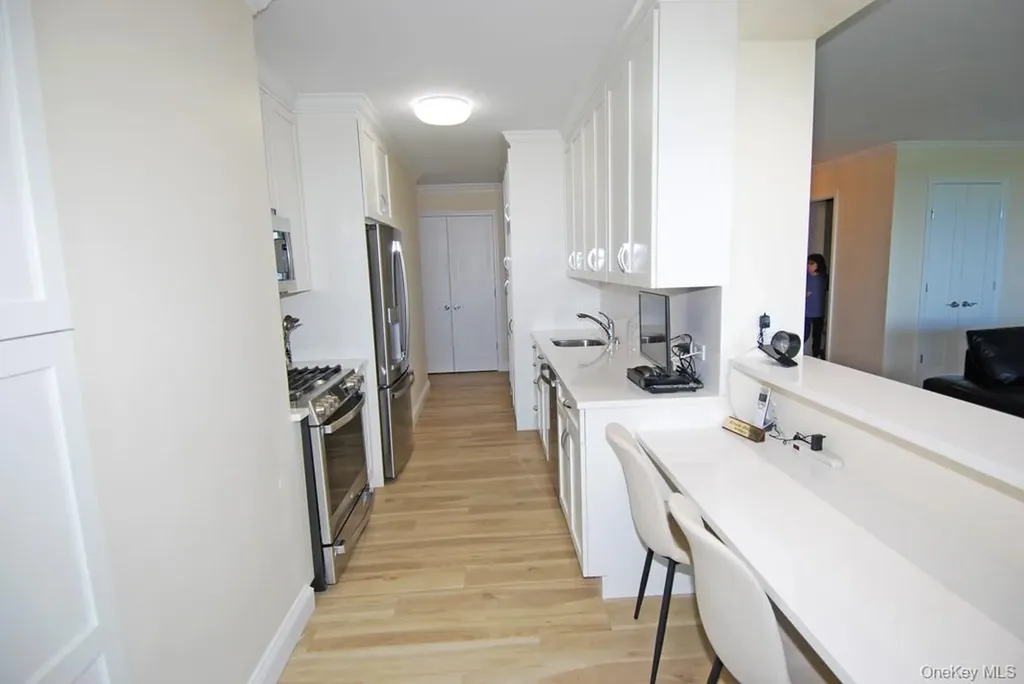 27110 Grand Central Floral Park NY 11005