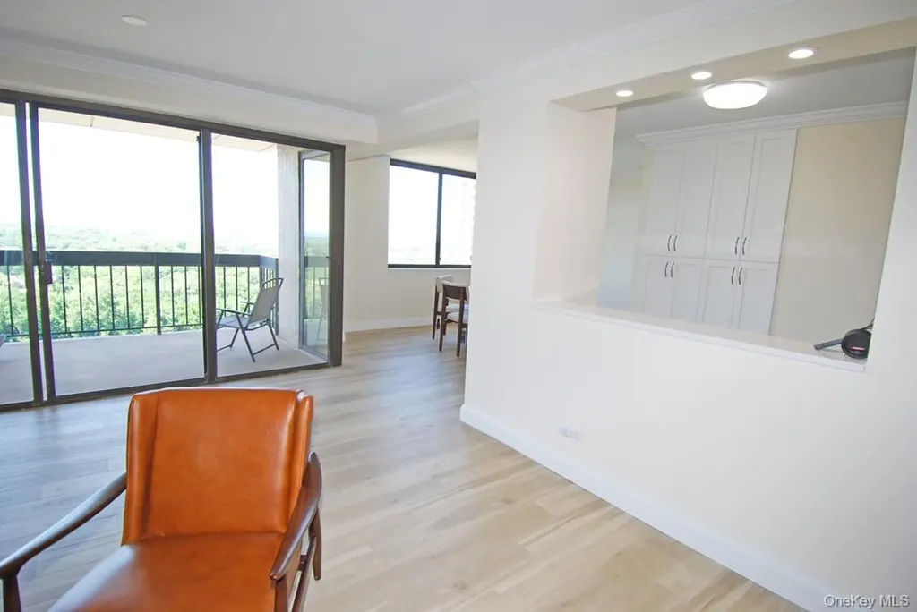 27110 Grand Central Floral Park NY 11005