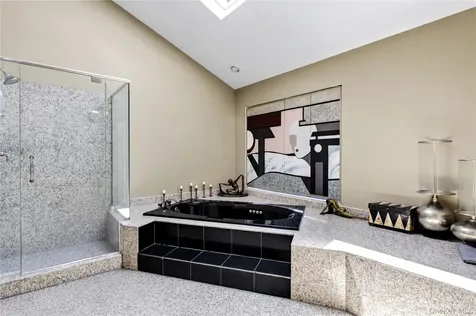 12 Princeton Drive Syosset NY 11791
