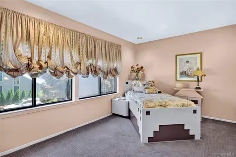 12 Princeton Drive Syosset NY 11791