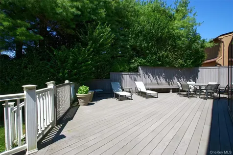 12 Princeton Drive Syosset NY 11791