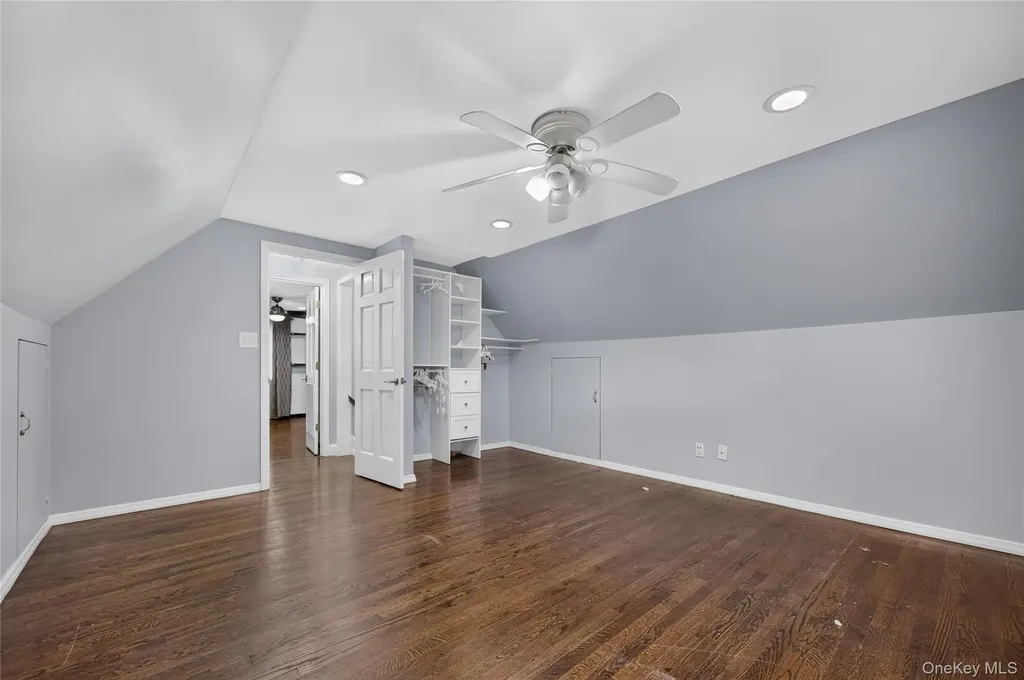 175 Wardwell Road Mineola NY 11501
