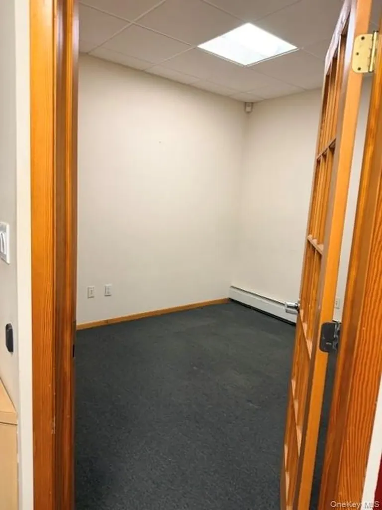 29 E Merrick Road Valley Stream NY 11580