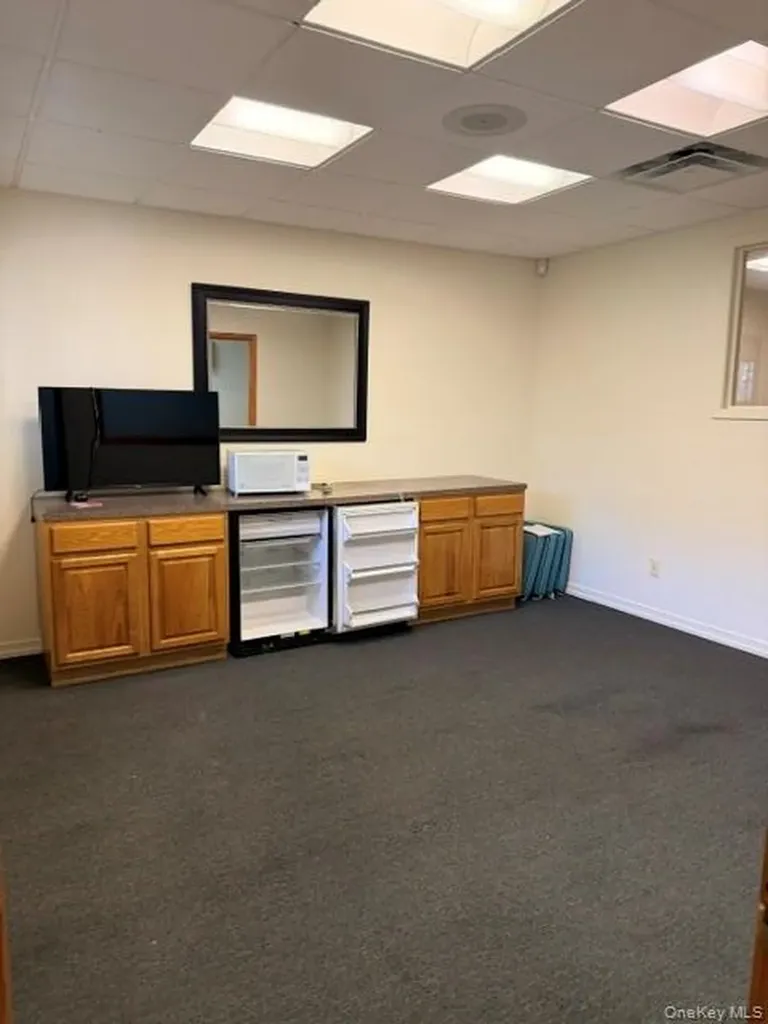 29 E Merrick Road Valley Stream NY 11580