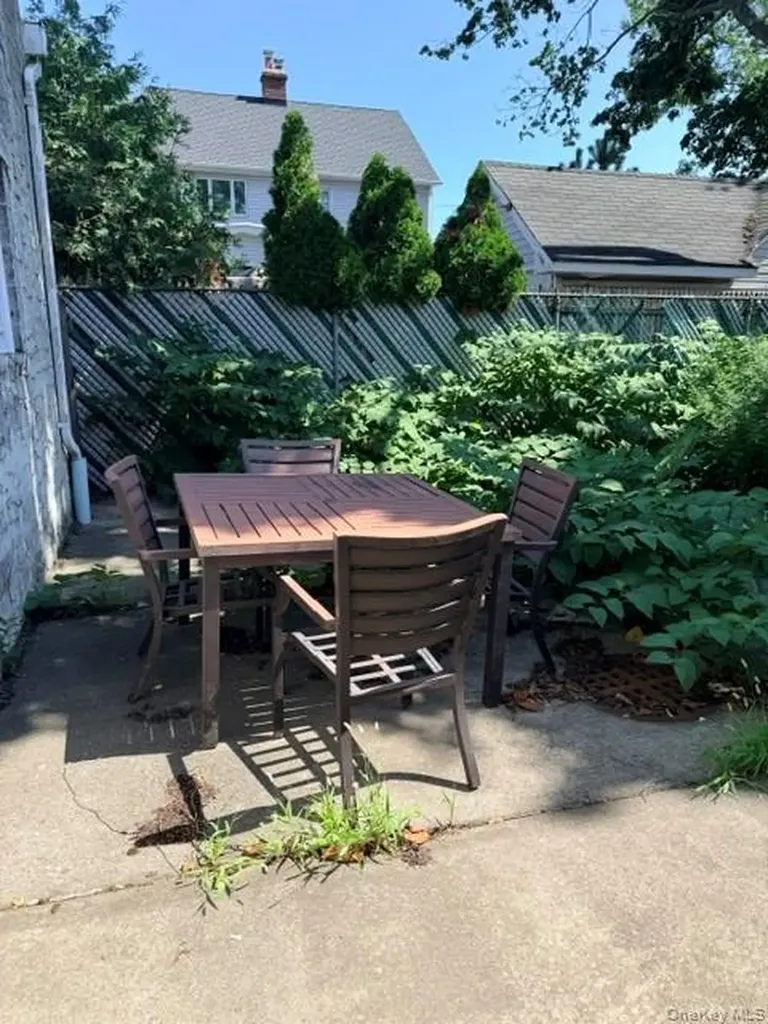 29 E Merrick Road Valley Stream NY 11580