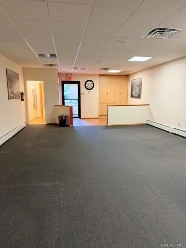 29 E Merrick Road Valley Stream NY 11580