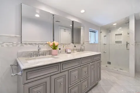 23 Barnaby Lane Hartsdale NY 10530