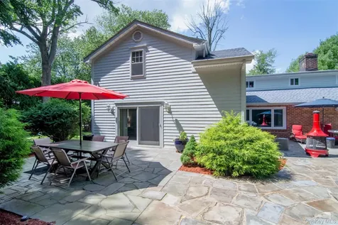 23 Barnaby Lane Hartsdale NY 10530