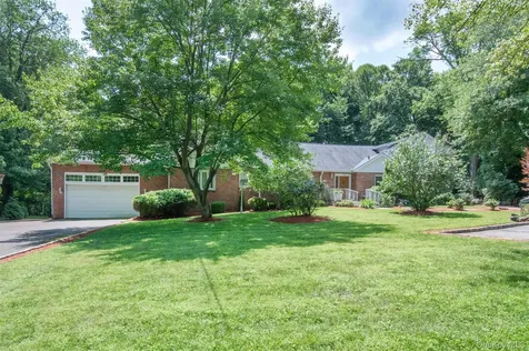 23 Barnaby Lane Hartsdale NY 10530