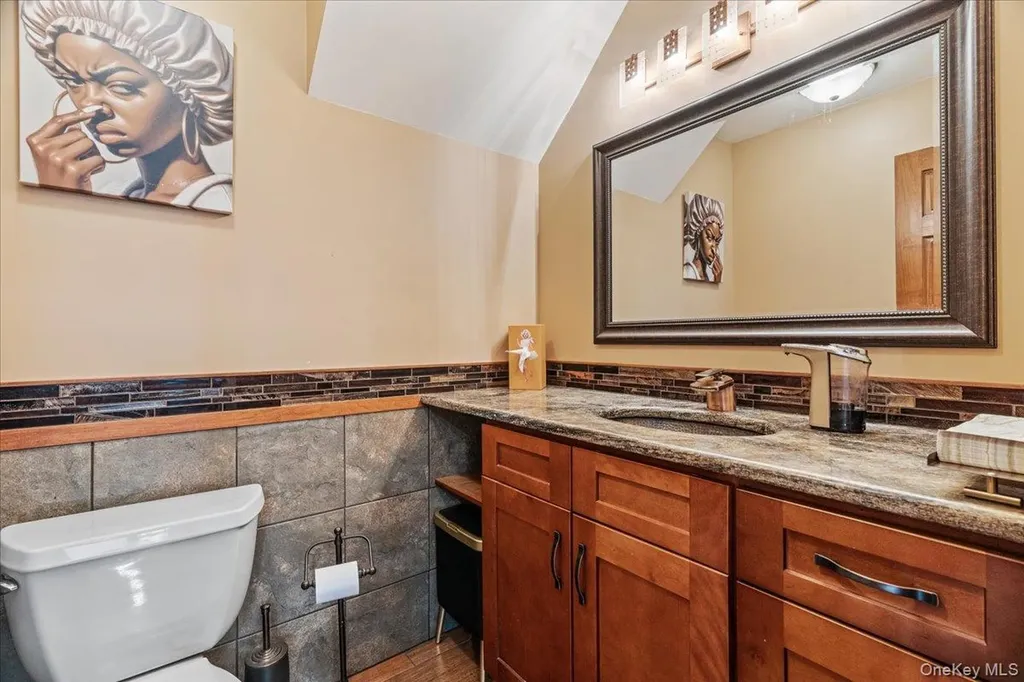 117 Gordon Place Freeport NY 11520
