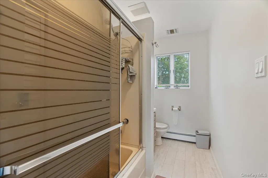 117 Gordon Place Freeport NY 11520