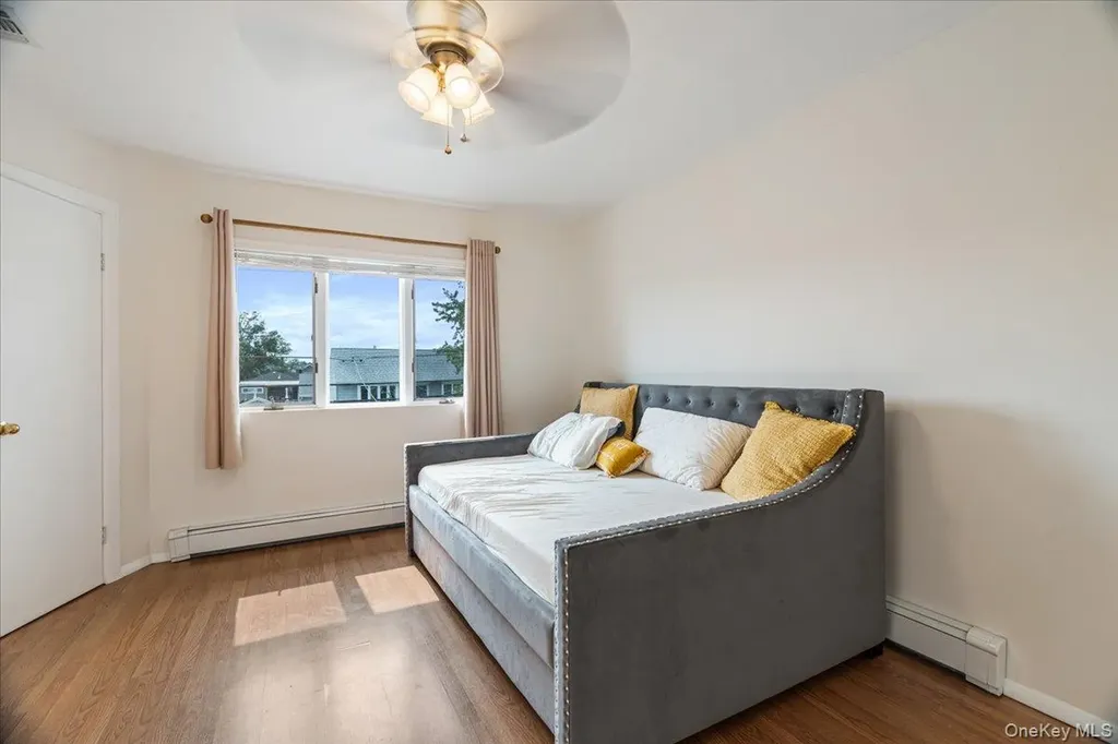 117 Gordon Place Freeport NY 11520