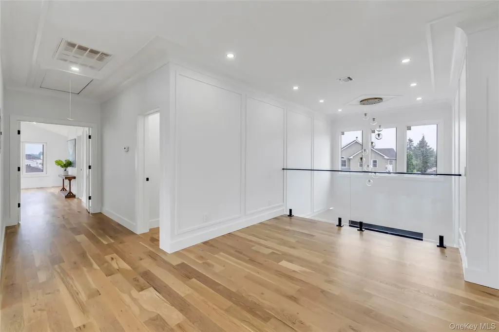 2497 Balsam Avenue East Meadow NY 11554