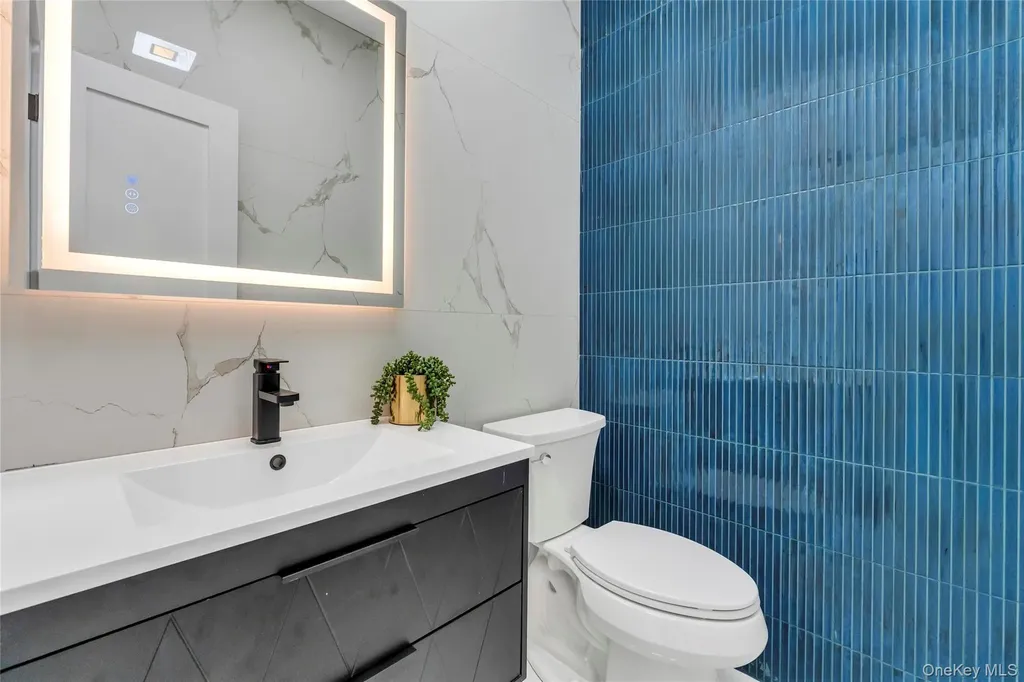 2497 Balsam Avenue East Meadow NY 11554
