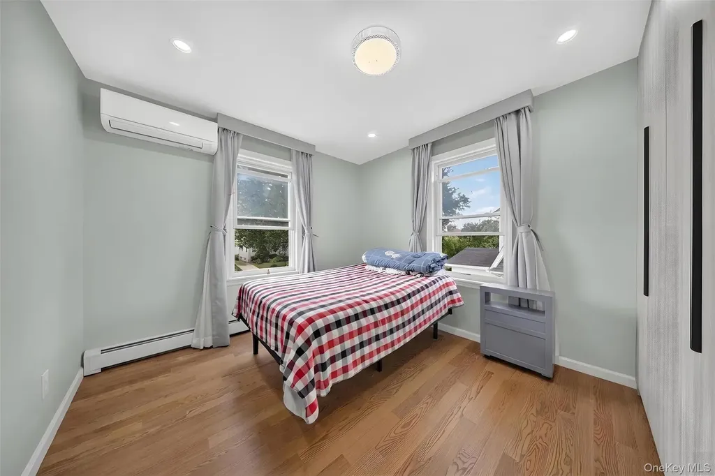 3569 161st Street Flushing NY 11358