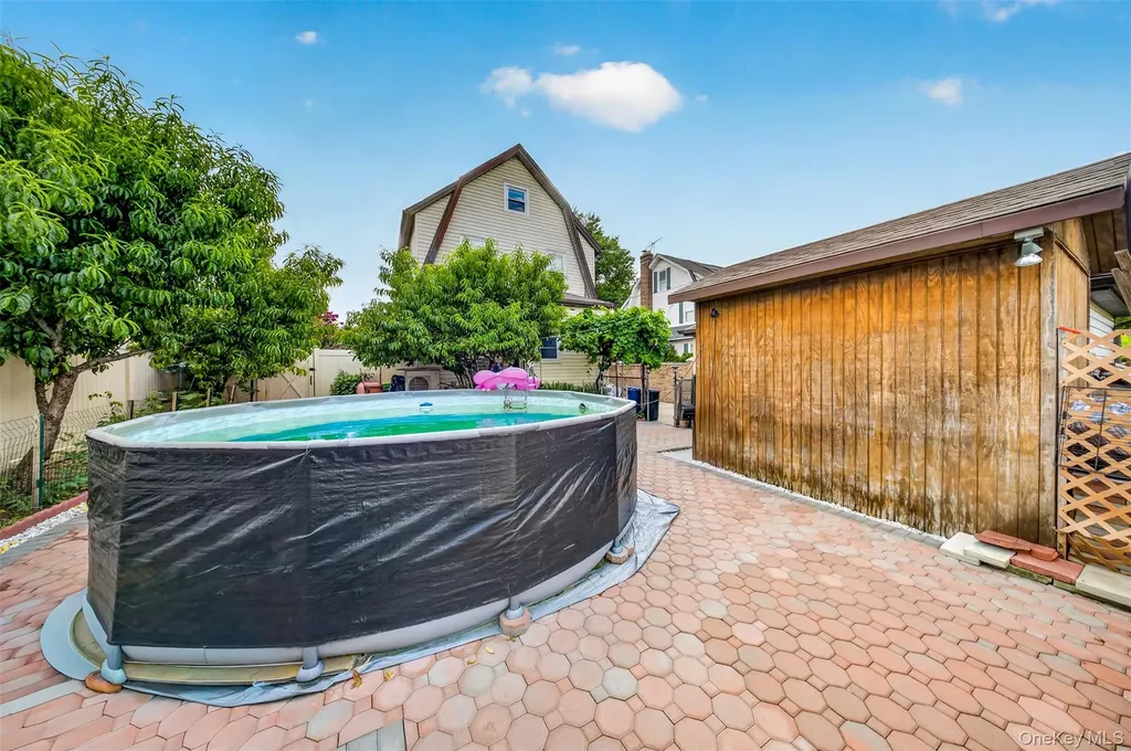 3569 161st Street Flushing NY 11358