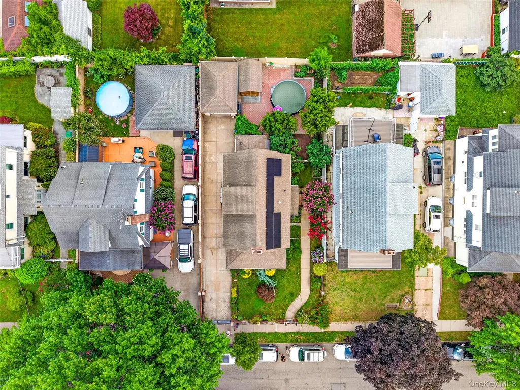 3569 161st Street Flushing NY 11358