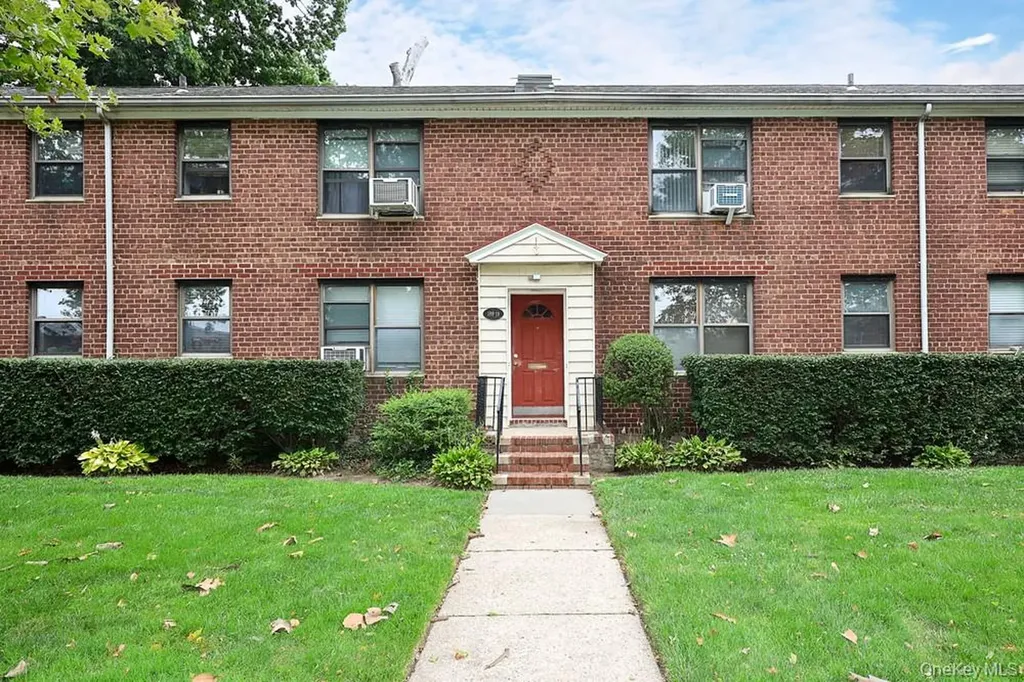 189-19 39th Avenue Flushing NY 11358