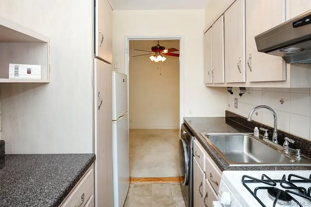 189-19 39th Avenue Flushing NY 11358