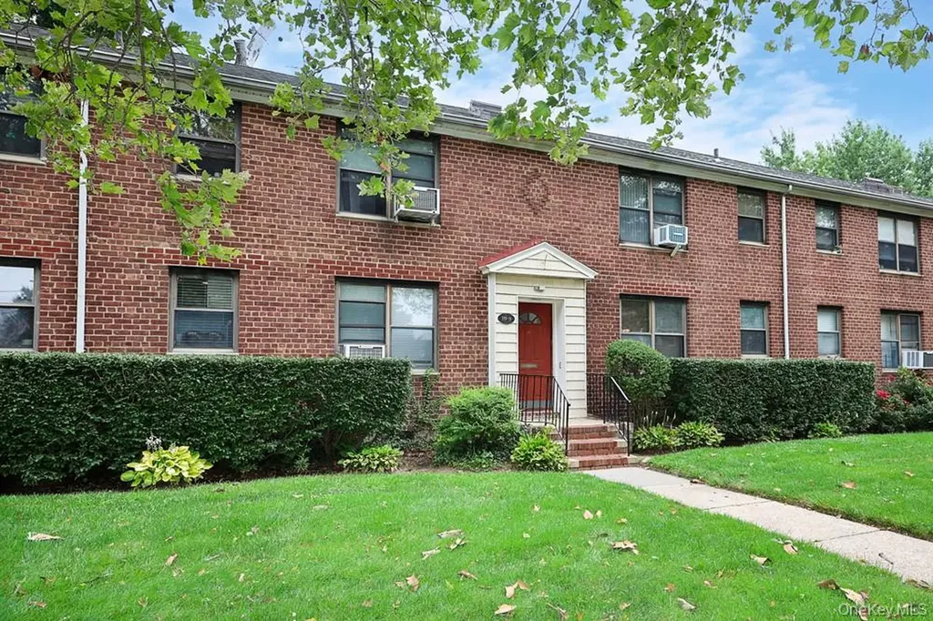 189-19 39th Avenue Flushing NY 11358
