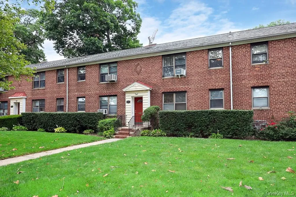 189-19 39th Avenue Flushing NY 11358