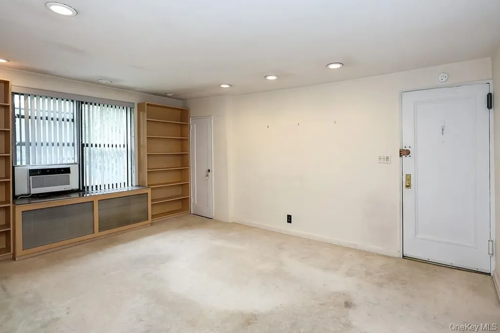 189-19 39th Avenue Flushing NY 11358