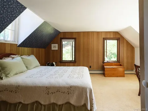 9 Breezy Ridge Road Kinderhook NY 12106