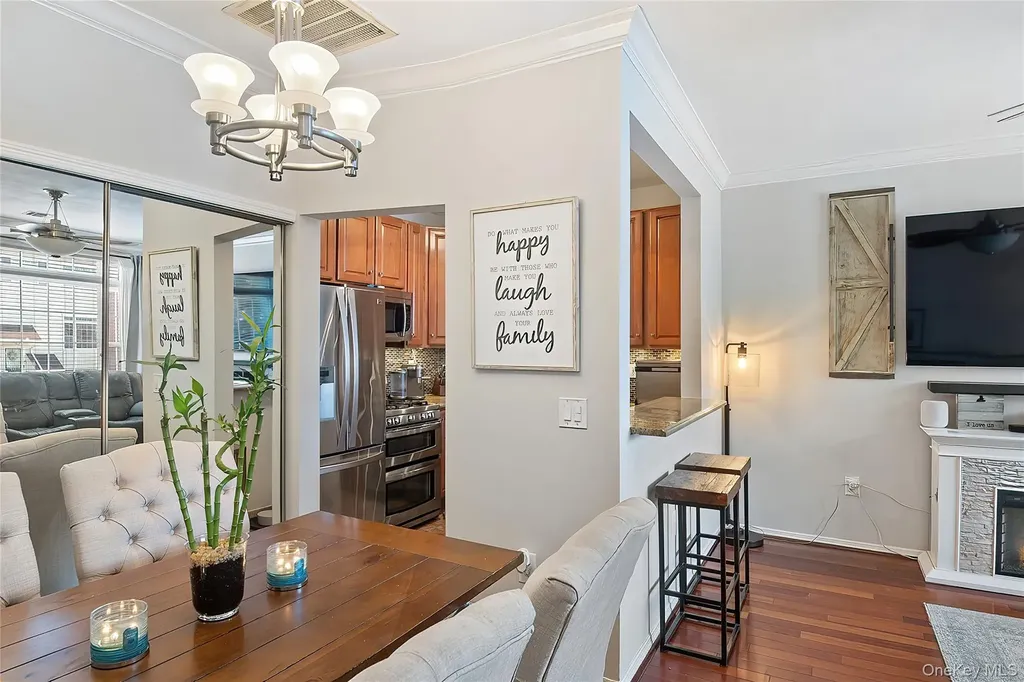 126 Beacon Lane Bronx NY 10473