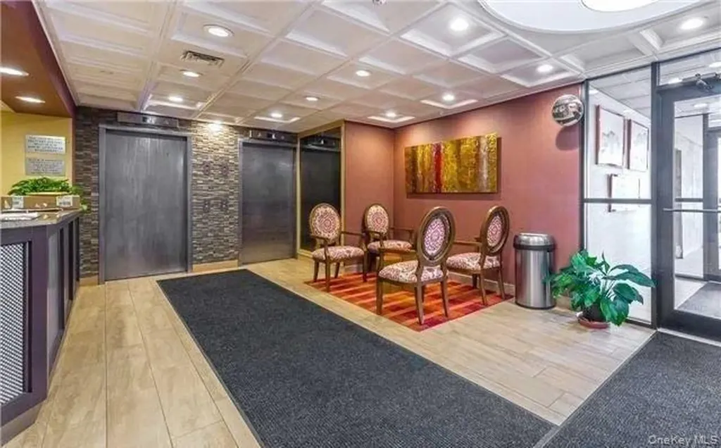 185 W Park Avenue Long Beach NY 11561