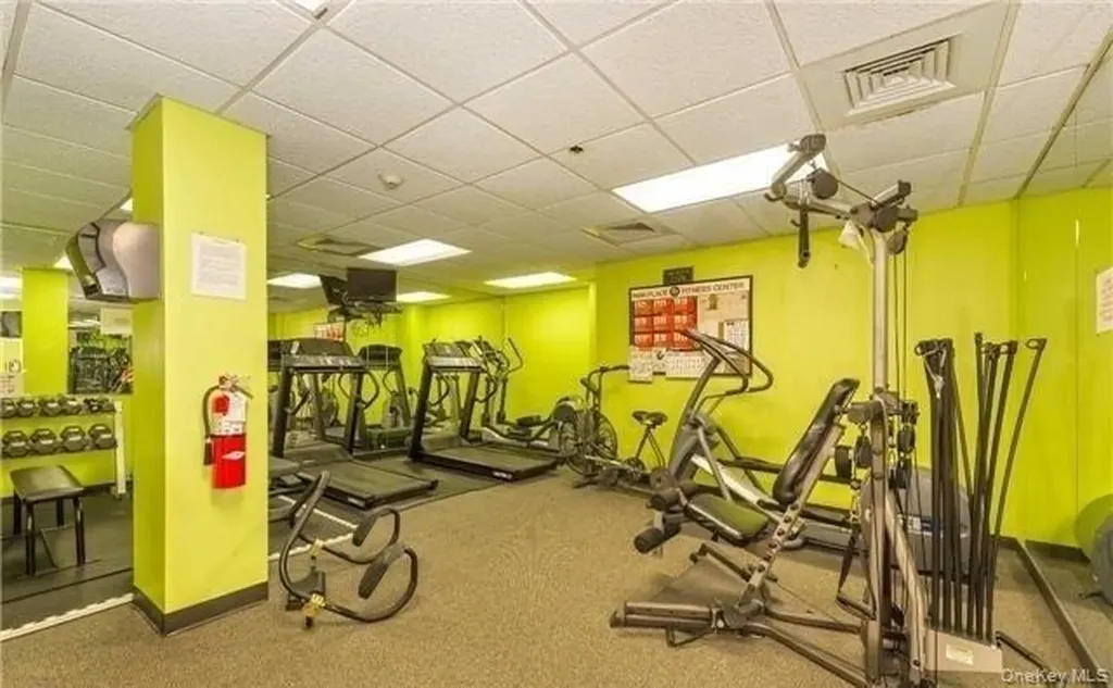 185 W Park Avenue Long Beach NY 11561