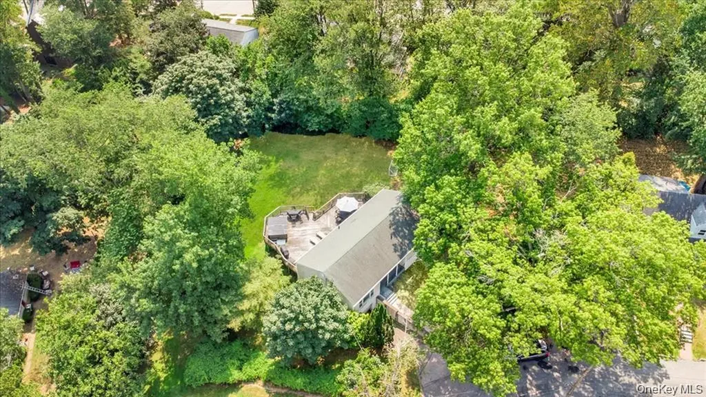 101 Cresthill Road Yonkers NY 10710