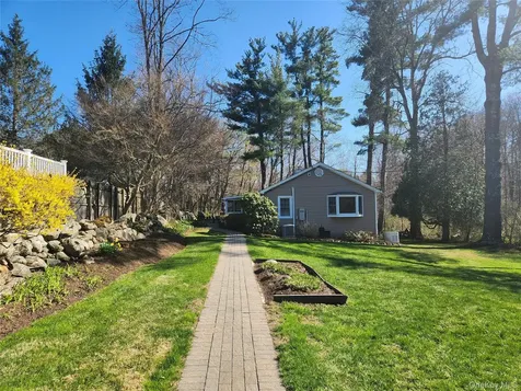 12 Lakeview Drive Yorktown Heights NY 10598