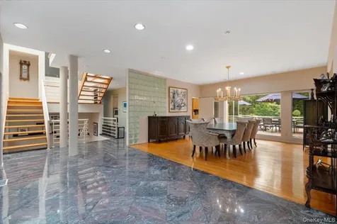 24 Emerson Road Brookville NY 11545