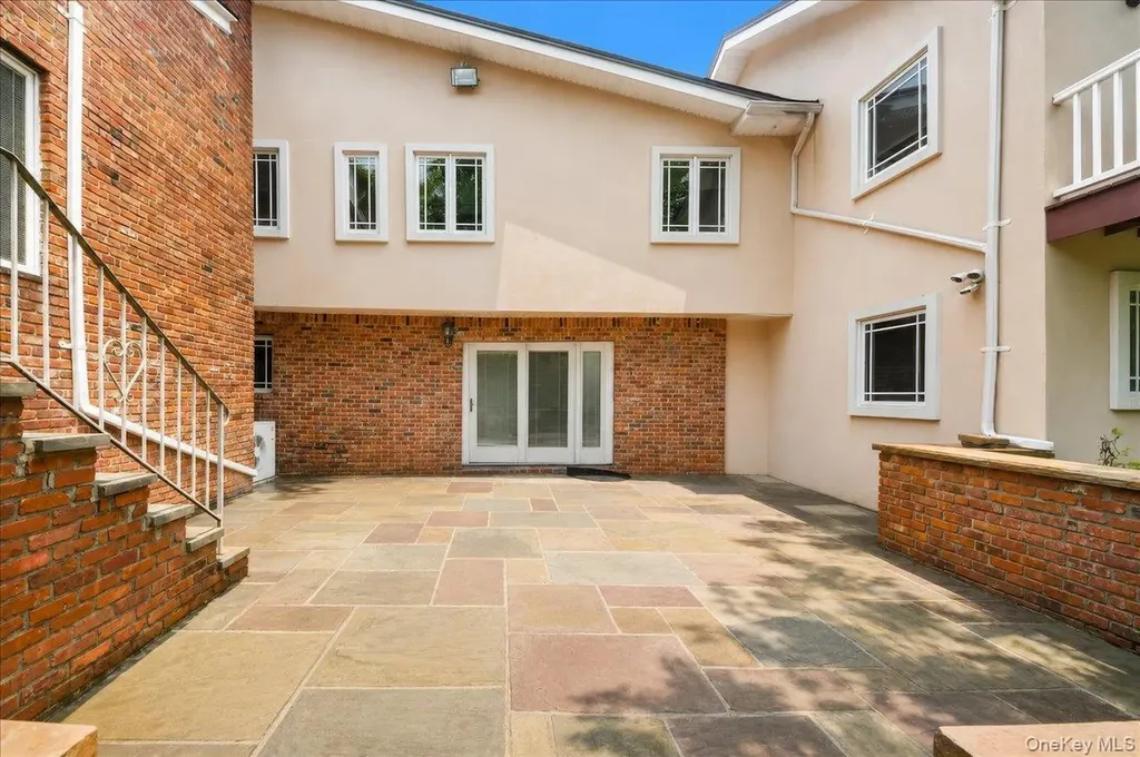451 Ardsley Road Scarsdale NY 10583