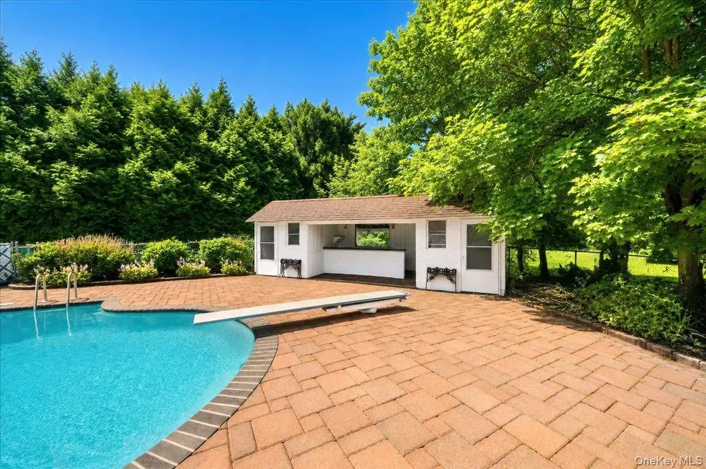 451 Ardsley Road Scarsdale NY 10583