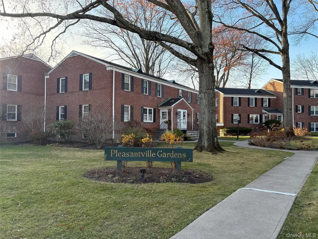 291 Manville Road Pleasantville NY 10570